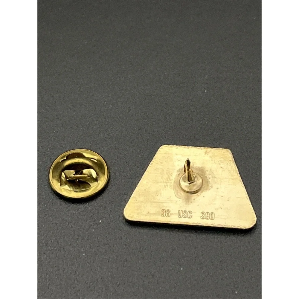 Vintage Olympic Games AT&T Team USA‎ Sponsor Phone Lapel Hat Pin